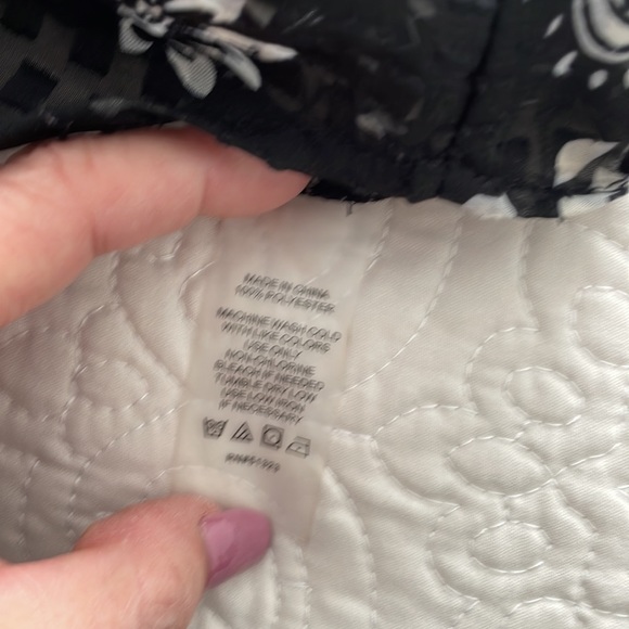 Vince camuto blouse - Picture 5 of 6